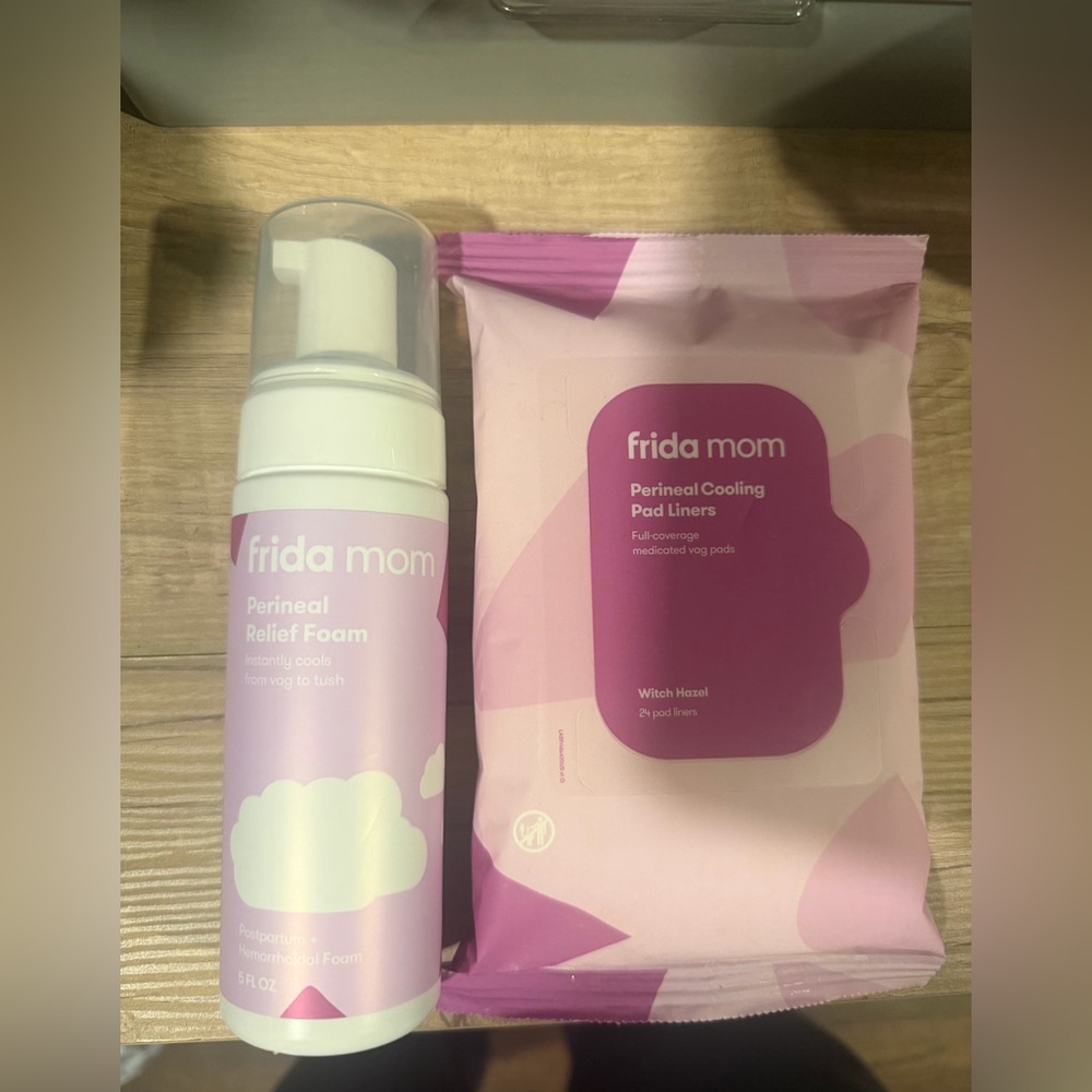 Frida Mom Perineal Relief Foam and Cooling Pad Liners Set